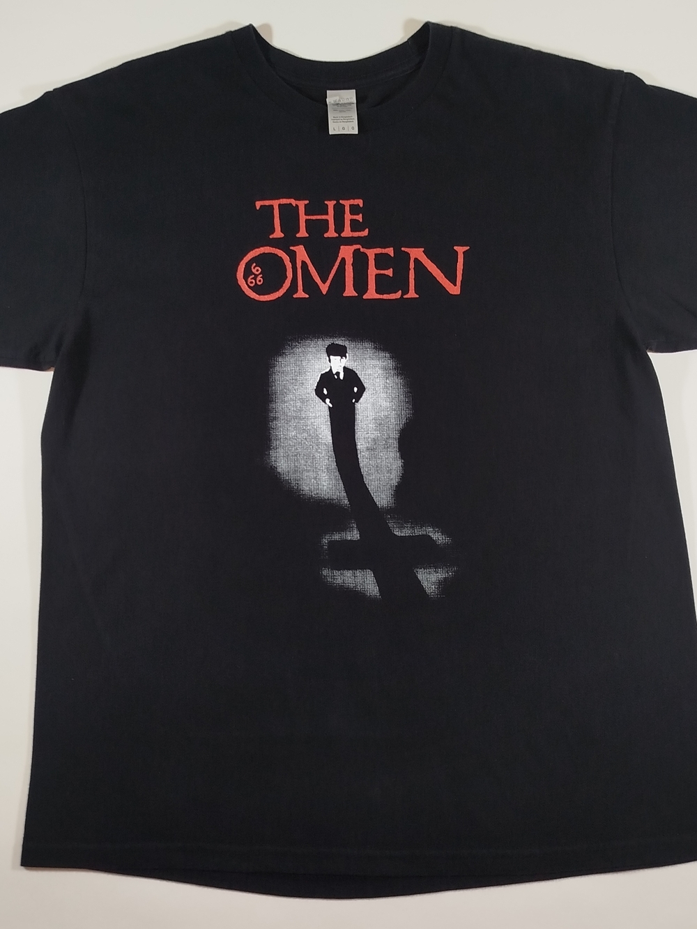 The Omen Graphic Tee Size L